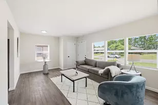 806 Josephine Ave, Columbus, OH 43204 - Photo 4