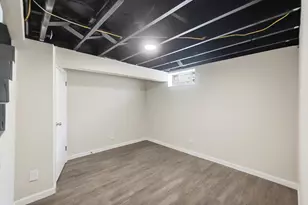 806 Josephine Ave, Columbus, OH 43204 - Photo 22