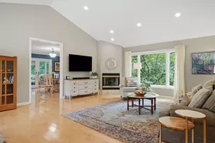 3401 Woodview Pl, Columbus, OH 43220 - Photo 2