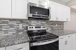 387 N Garfield Ave, Columbus, OH 43203 - Photo 22