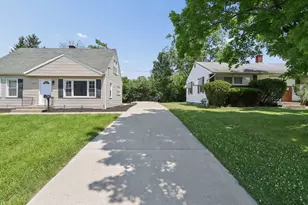 3022 Templeton Rd, Columbus, OH 43209 - Photo 4