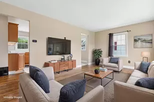 3022 Templeton Rd, Columbus, OH 43209 - Photo 6
