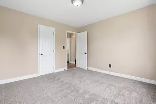 3022 Templeton Rd, Columbus, OH 43209 - Photo 16