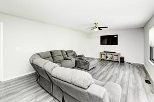 447 Vanderbuilt St, Pickerington, OH 43147 - Photo 18