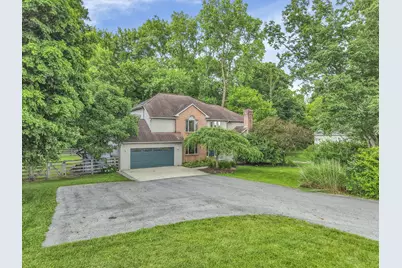 200 Hazelton Etna Road SW, Pataskala, OH 43062 - Photo 1