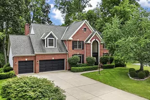 1229 Whispering Meadow Ct, New Albany, OH 43054 - Photo 1