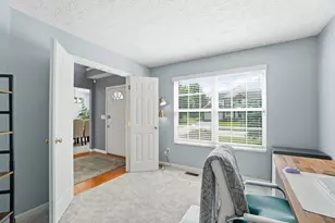 6326 Champions Dr, Westerville, OH 43082 - Photo 12