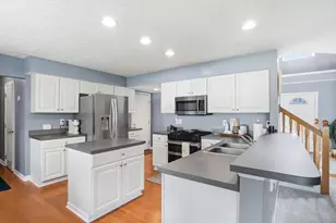 6326 Champions Dr, Westerville, OH 43082 - Photo 18