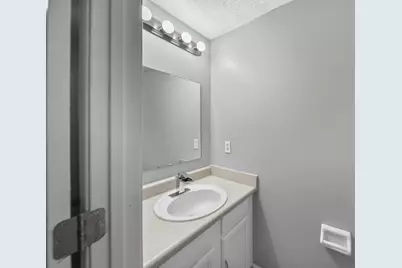 2392 Minerva Park Place, Columbus, OH 43229 - Photo 24