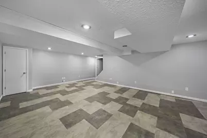 2392 Minerva Park Place, Columbus, OH 43229 - Photo 46