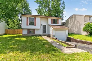 6931 Candlish Dr, Reynoldsburg, OH 43068 - Photo 2