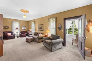 194 S Hartford Ave, Centerburg, OH 43011 - Photo 10