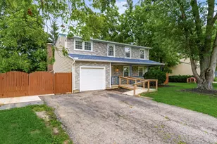 626 Pickerington Hills Dr, Pickerington, OH 43147 - Photo 2