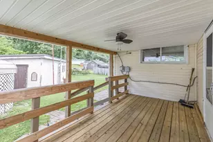 522 Poplar St, Nelsonville, OH 45764 - Photo 36