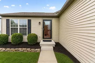 2768 Westrock Dr, Hilliard, OH 43026 - Photo 4