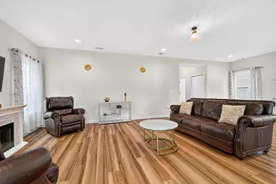 1549 Lewes Castle Drive, Grove City, OH 43123 - Photo 8
