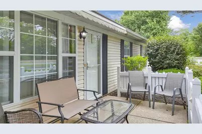 1330 Hillview Circle E, Newark, OH 43055 - Photo 6