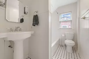 35 Brevoort Rd, Columbus, OH 43214 - Photo 26