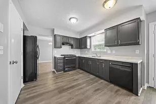 2839 Beal Dr, Columbus, OH 43232 - Photo 6