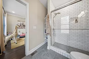 611 W 2nd Ave, Columbus, OH 43201 - Photo 44