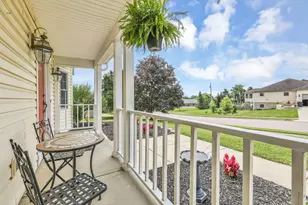 1401 Beverly Hills Dr, Lancaster, OH 43130 - Photo 4