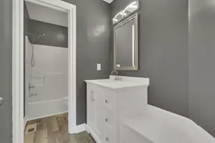 1401 Beverly Hills Dr, Lancaster, OH 43130 - Photo 44