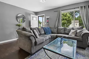 2800 Azelda St, Columbus, OH 43211 - Photo 6