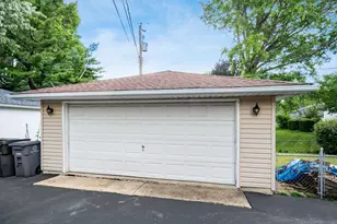 6464 Karl Rd, Columbus, OH 43229 - Photo 2