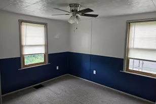 620 Warwick Ave, Zanesville, OH 43701 - Photo 2