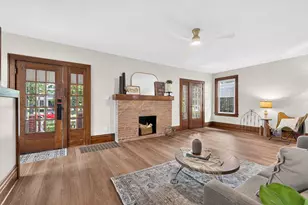 55 Oakland Park Ave, Columbus, OH 43214 - Photo 6