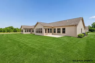 1931 Sussex Wy, Marion, OH 43302 - Photo 2