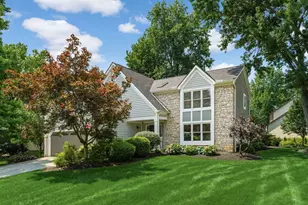 817 Hensel Woods Rd, Columbus, OH 43230 - Photo 2