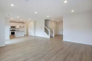 333 Honeysuckle St, South Bloomfield, OH 43103 - Photo 10