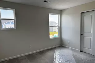 333 Honeysuckle St, South Bloomfield, OH 43103 - Photo 40