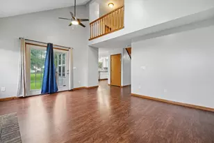 8488 Sunlight Dr, Reynoldsburg, OH 43068 - Photo 10