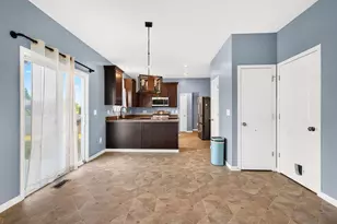 587 Virginia St, Ashville, OH 43103 - Photo 24