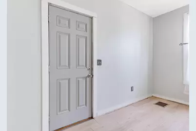 673 E Sycamore Street, Columbus, OH 43206 - Photo 10