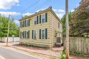 673 E Sycamore St, Columbus, OH 43206 - Photo 6