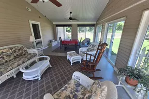 83 East St, Saint Louisville, OH 43071 - Photo 12