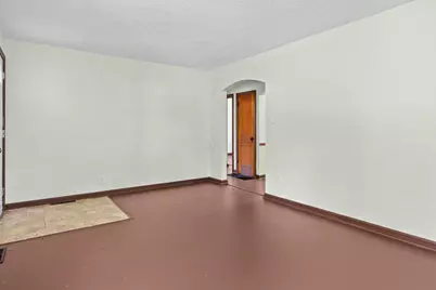 190 Lowell Road, Columbus, OH 43209 - Photo 8