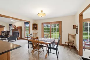 656 Gardenview Cir, Lima, OH 45801 - Photo 8