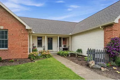 656 Gardenview Circle, Lima, OH 45801 - Photo 4