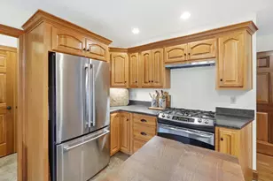 656 Gardenview Cir, Lima, OH 45801 - Photo 12