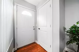 1906 Willoway Cir S, Columbus, OH 43220 - Photo 2
