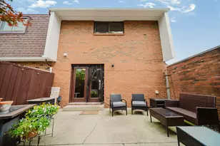 1906 Willoway Cir S, Columbus, OH 43220 - Photo 24