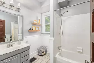 23 W Orchard Ln, Columbus, OH 43214 - Photo 20