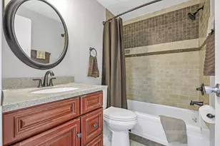 2783 Avati Dr, Columbus, OH 43207 - Photo 18