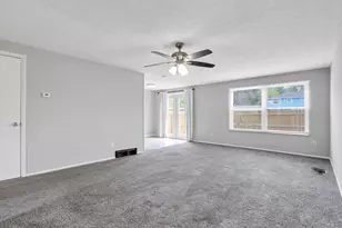 2783 Avati Dr, Columbus, OH 43207 - Photo 8