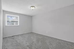 2783 Avati Dr, Columbus, OH 43207 - Photo 20