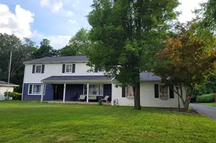 57 Timberlane Dr, Chillicothe, OH 45601 - Photo 2